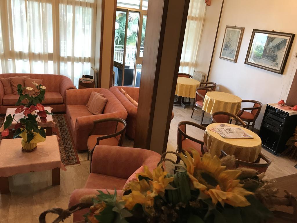 Albergo Hotel Garden Ristorante Salsomaggiore Terme Exterior foto